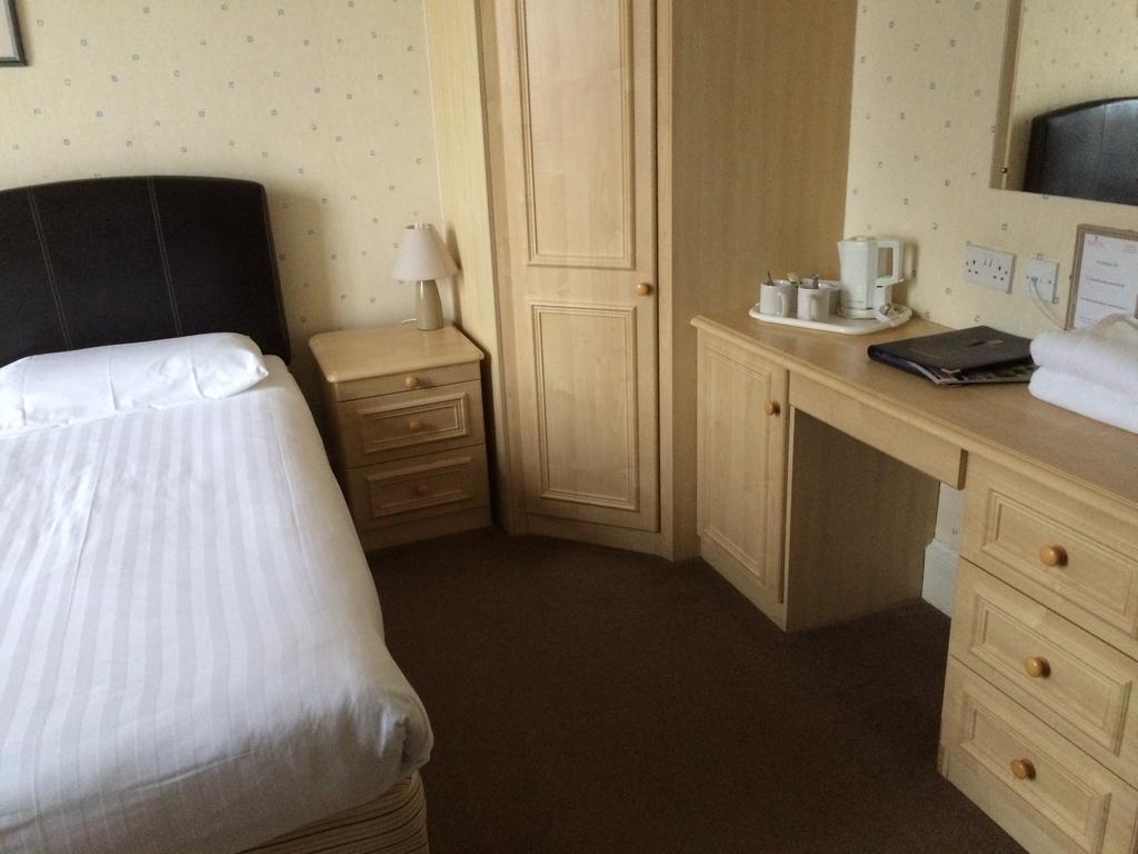 Annfield House Hotel Irvine  Exteriör bild